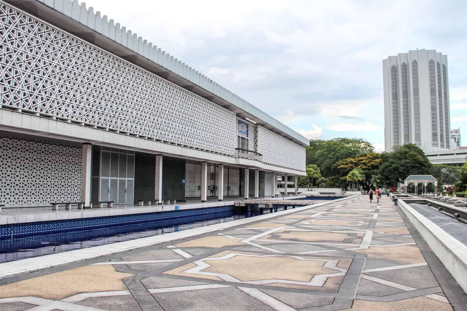 Architecture of National Mosque in Kuala Lumpur