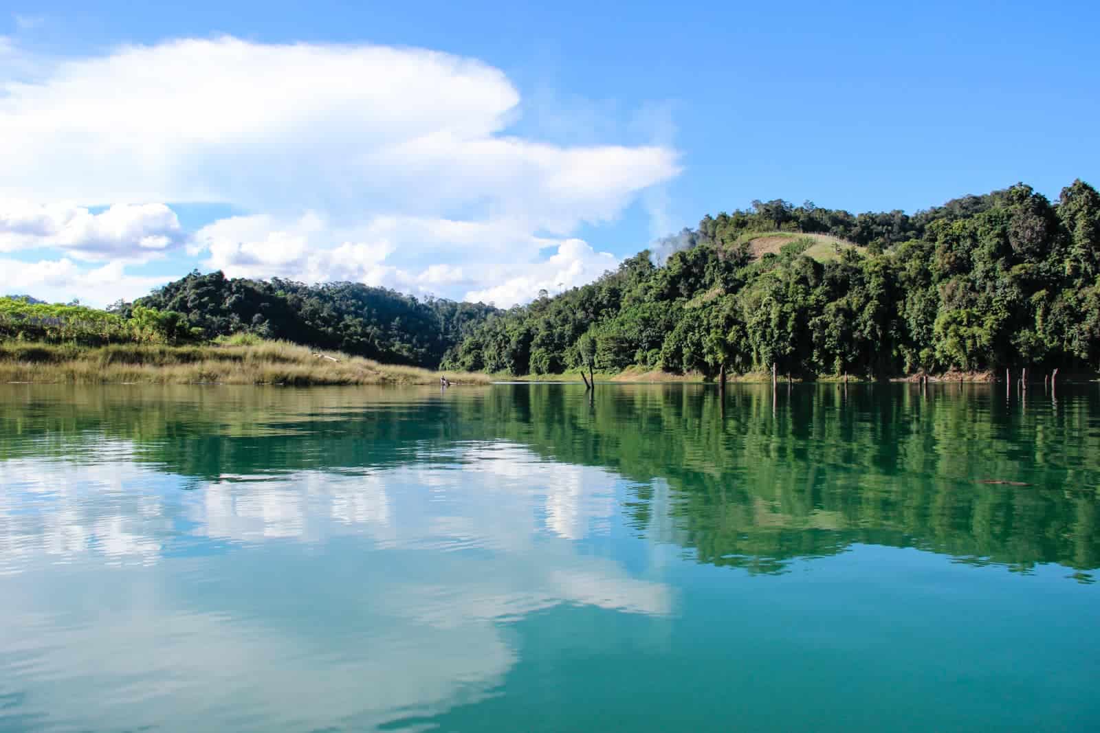 Scenic Boat ride from Batang Ai to Iban Longhouse in Borneo