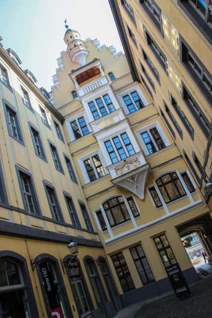 Bathels Hof, courtyard arcade, Leipzig, Germany