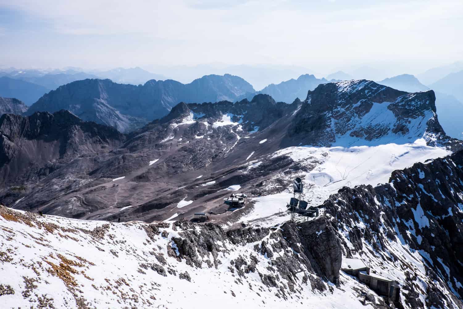 Viewing of ski runs on Zugspitze mountain