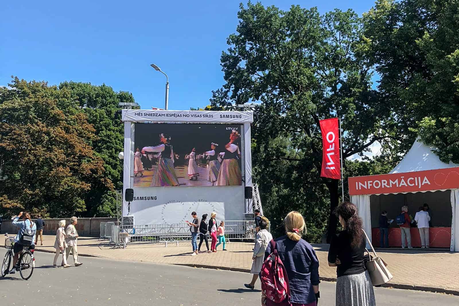 Viewings screen in Riga for the Latvia Song and Dance Celebration