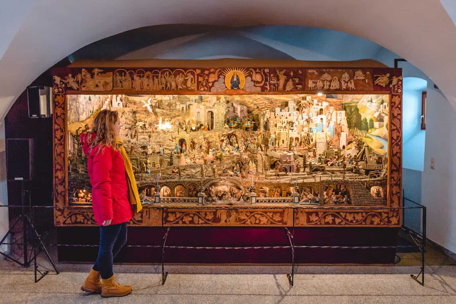 Silent Night travel, Christkindl Mechanical Crib in Austria