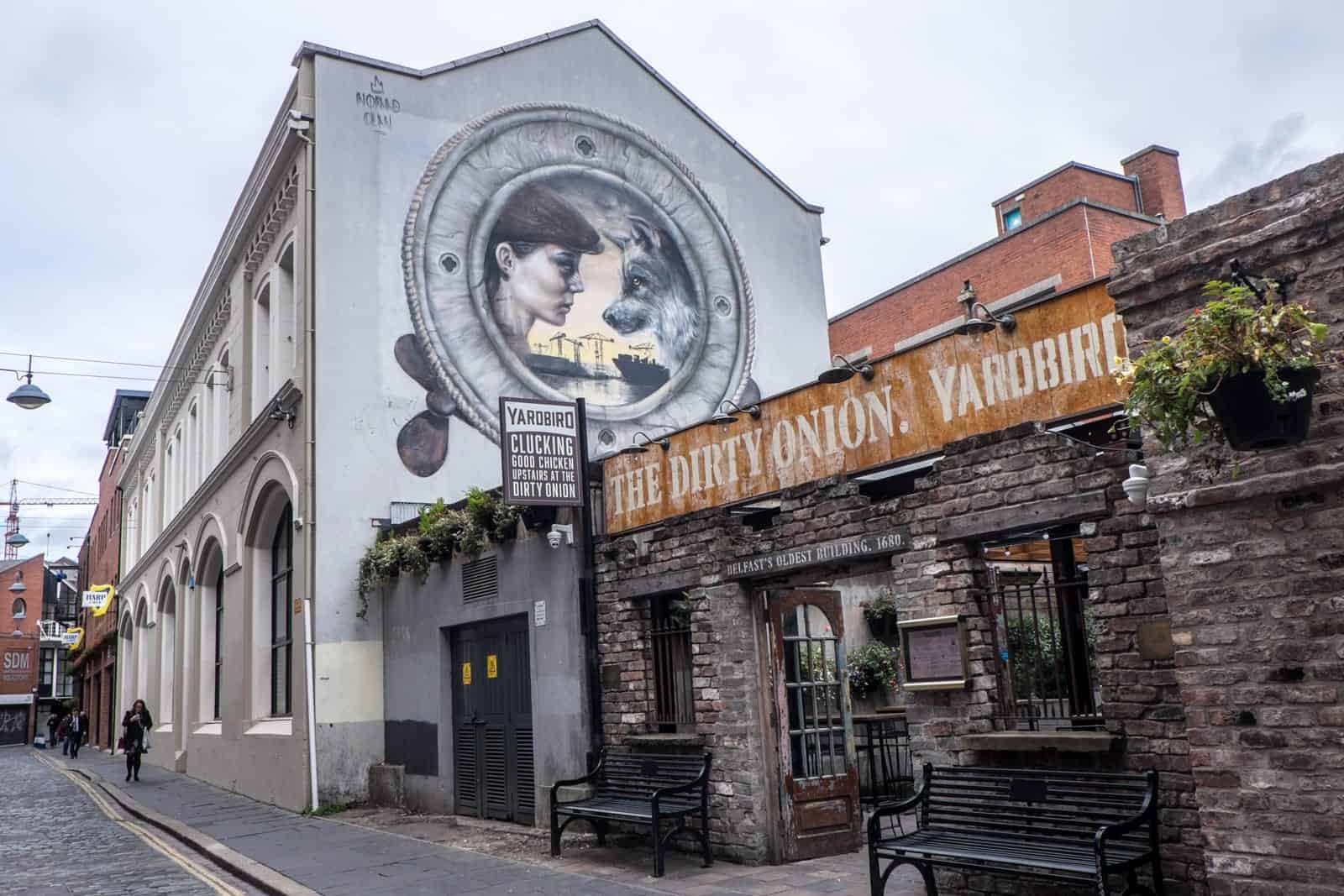 Pubs and street art in Belfast Cathedral Quarter