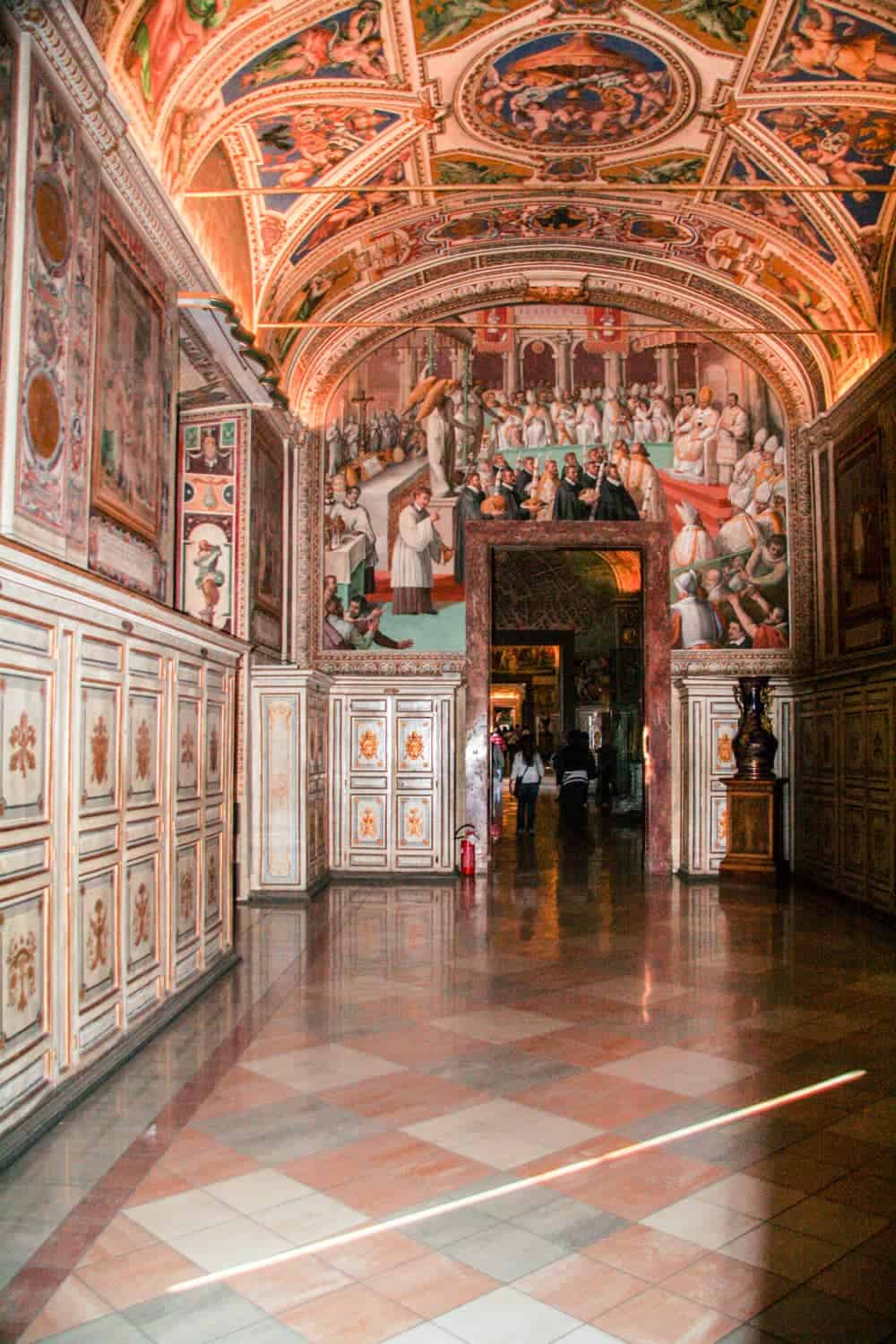 Visting Vatican Museum in Rome