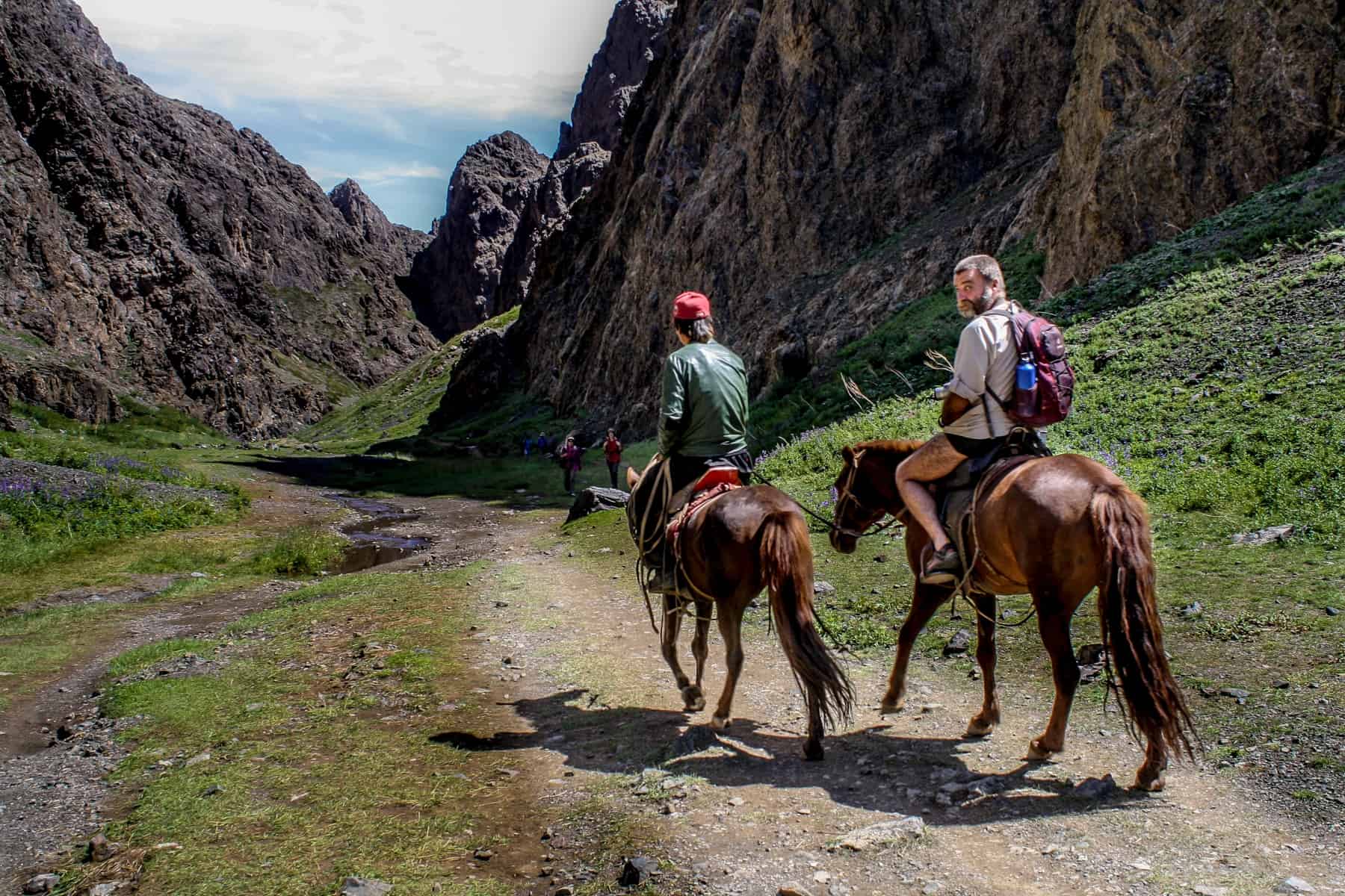 travelling to mongolia from uk