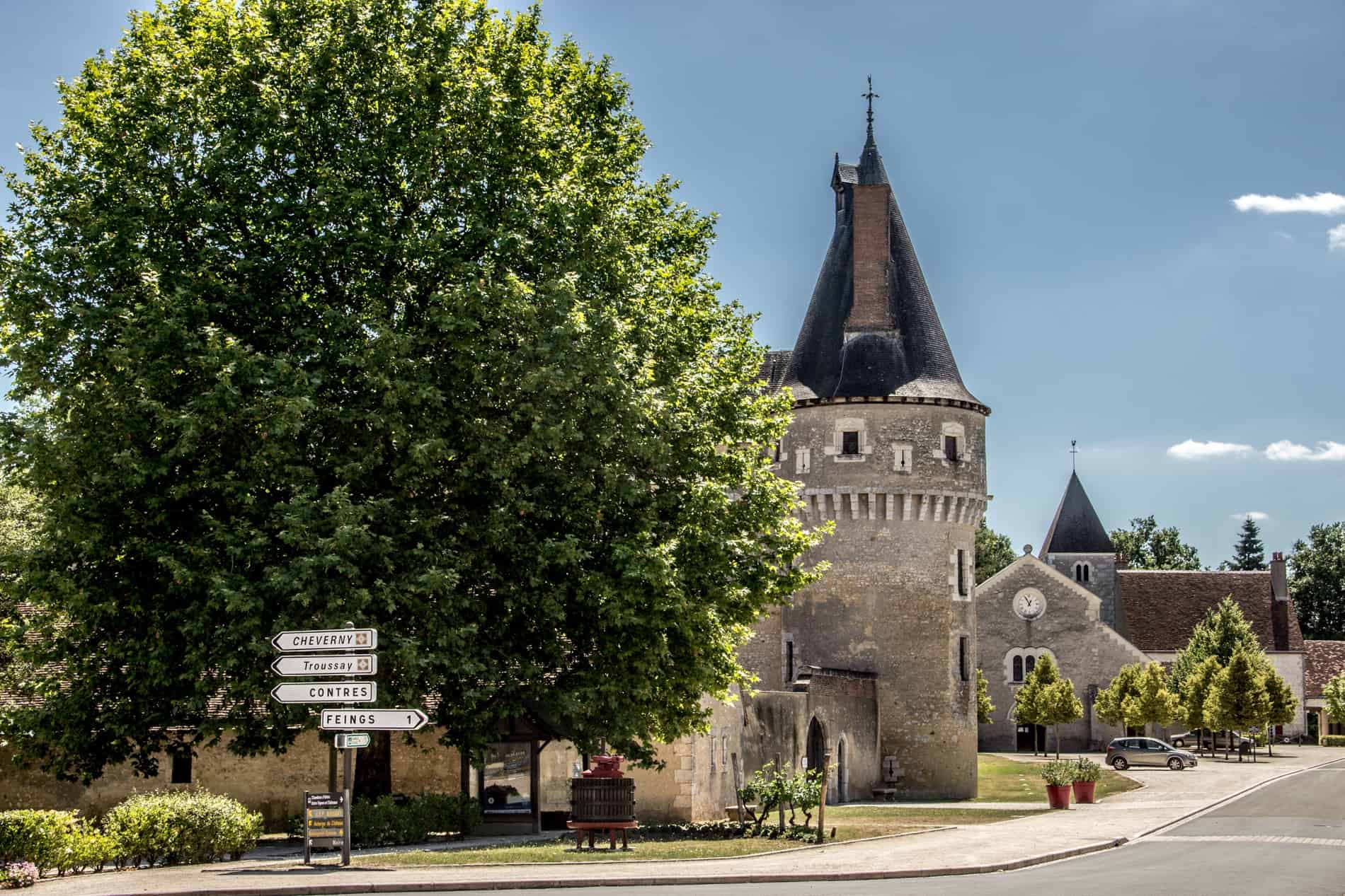 Street signs not to a Chateau in the village of Fougères Sur Bièvre in Loire Valley, France. 