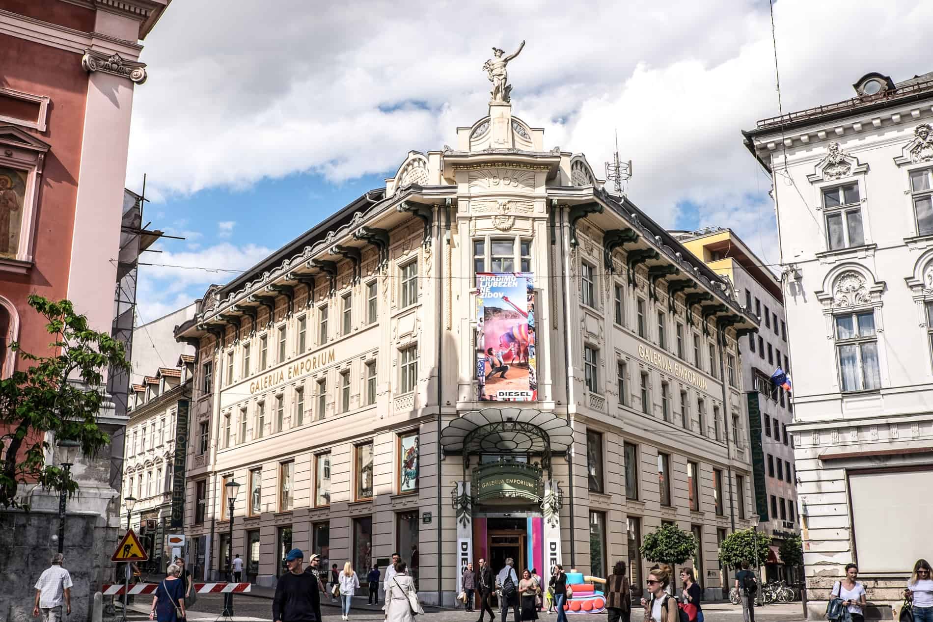 Galerija Emporium in Ljubljana Old Town, Ljubljana's first department store in 1903.